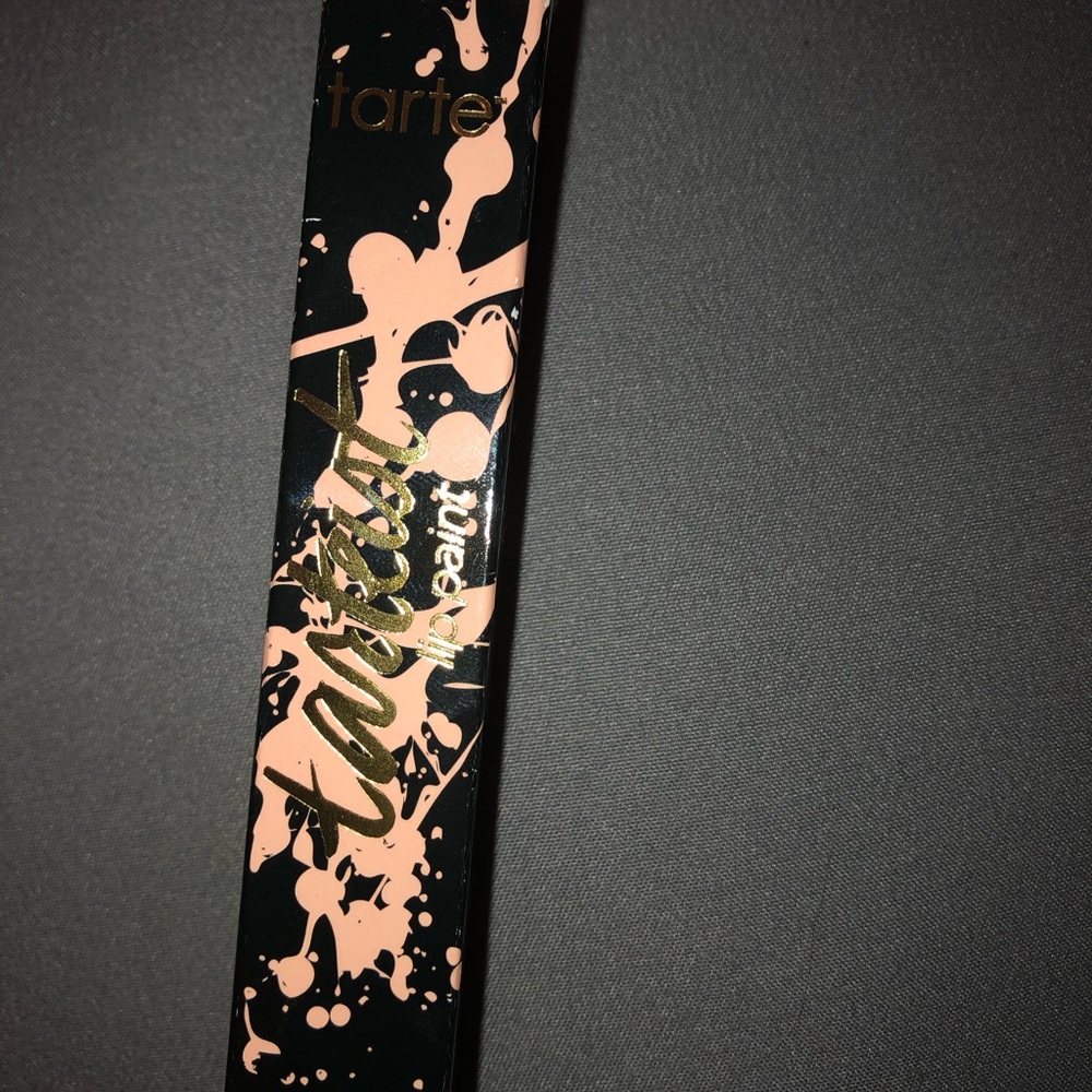 Tarte lip paint shade:pillow talk